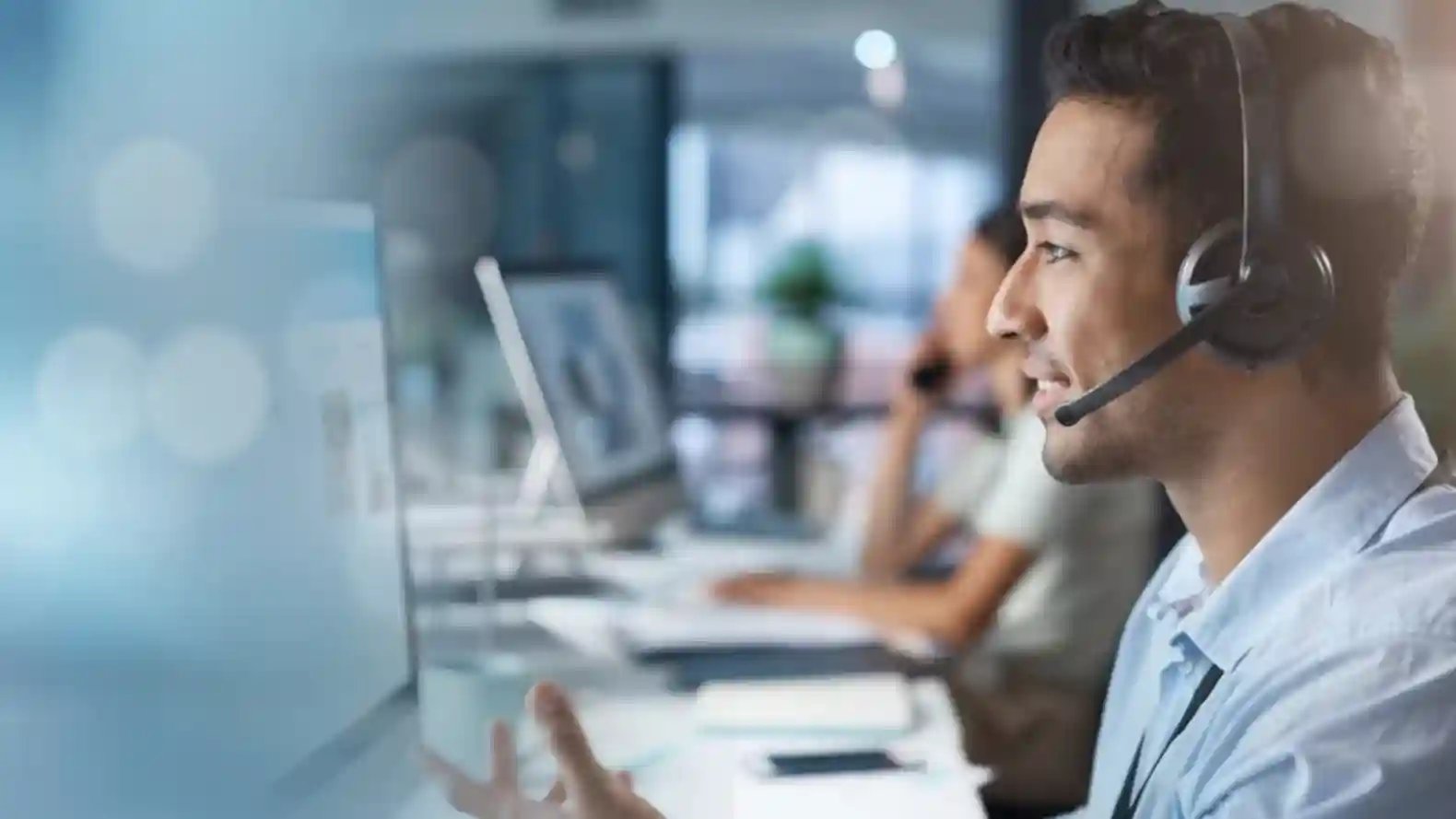 Addressing the Disconnect Between In-Store &amp; Contact Centre Customer Service in Retail